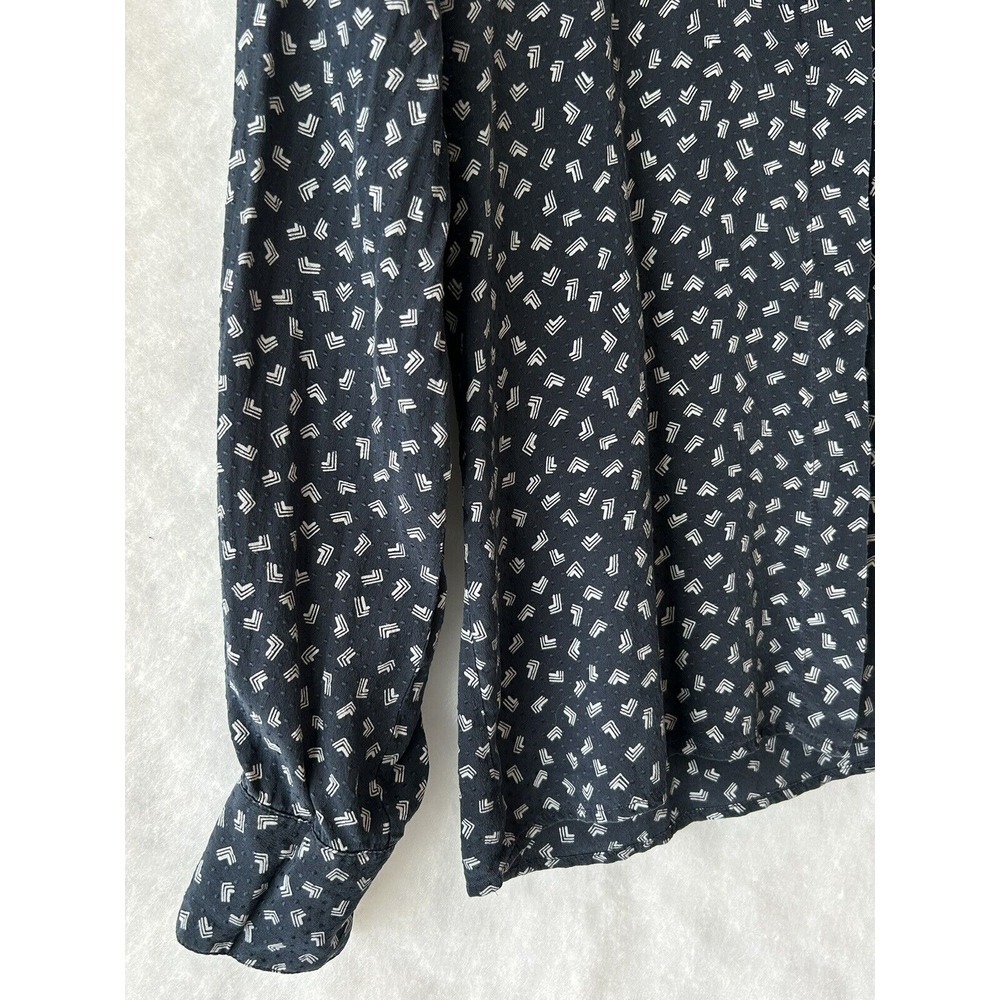 Vintage 80's Burberrys Blue Silk Button Up Blouse Size 6 Lapel Neck Long Sleeve - Picture 3 of 9